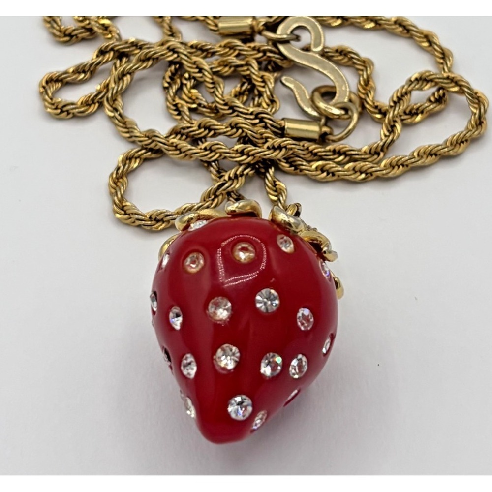 KENNETH LANE KJL Red Enamel Rhinestone Strawberry Pendant Rope Chain Necklace